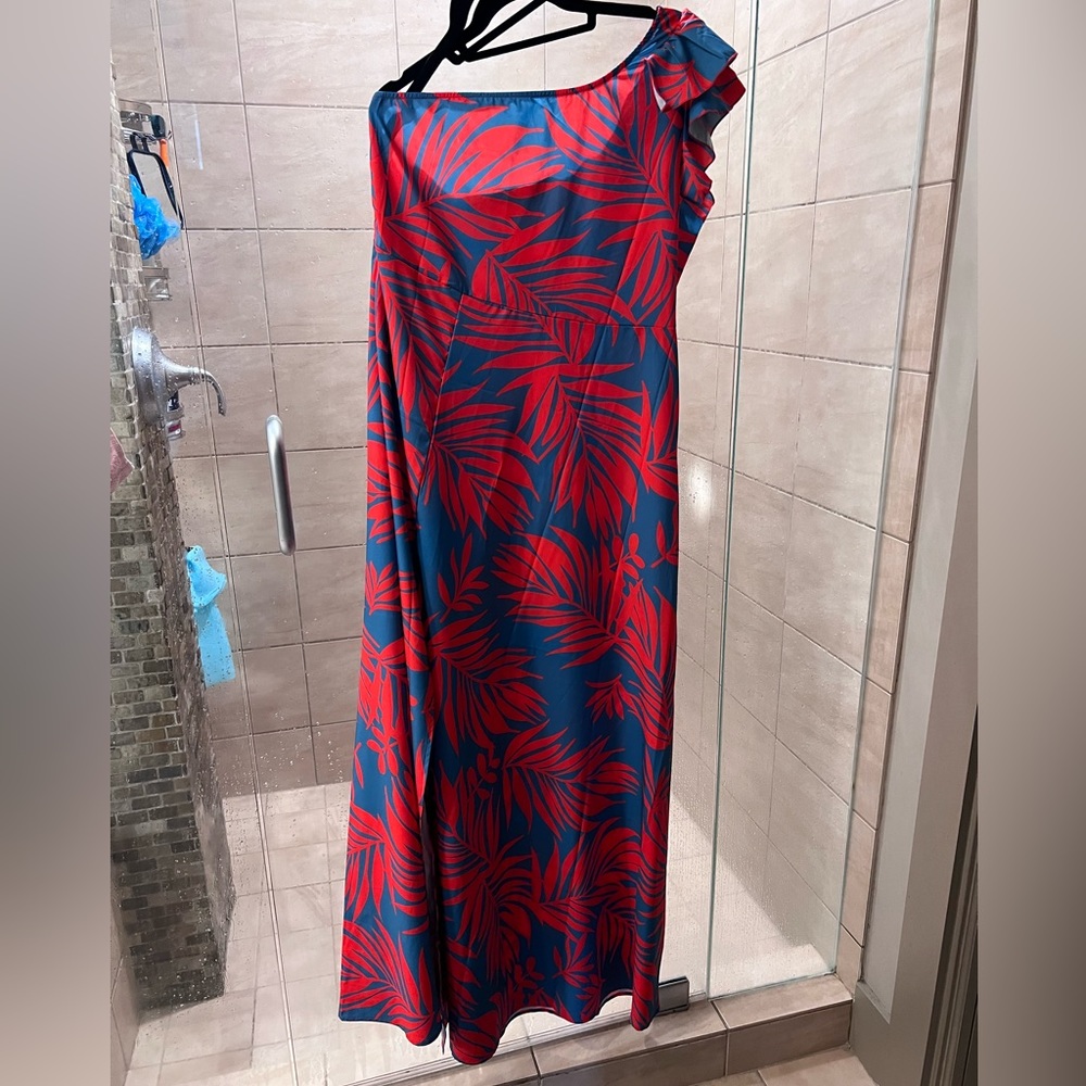 NWT Long Floral Dress -  Size M/L